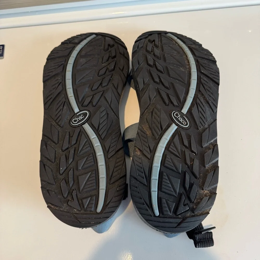 Chaco Men’s Z/CLOUD Adjustable Strap Cushioned Sandal Solid Lead Blue Size 11